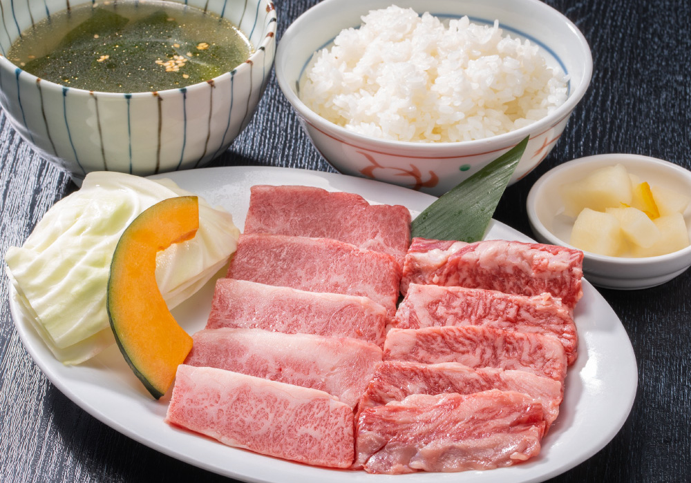 岡山 倉敷 焼肉ランチ 和牛カルビ定食