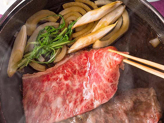 肉料理と豆富料理